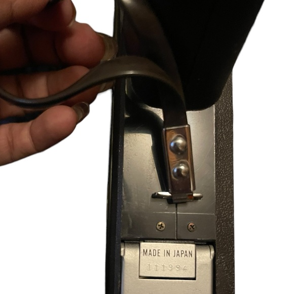 Vintage Bell & Howell 339 Autoload Focus-Matic 8mm Movie Camera + Original Case - Picture 6 of 11